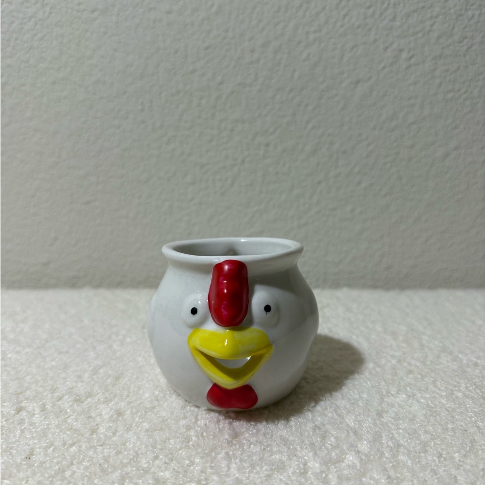 Vintage Egg yolk and egg white separator chicken face mug